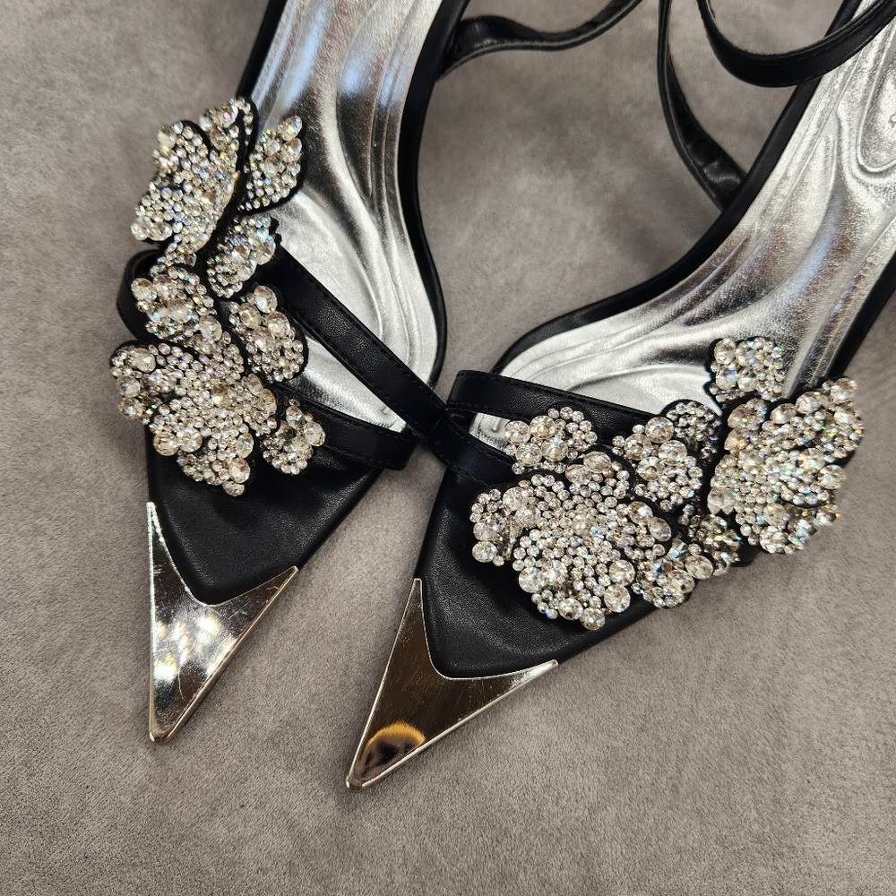 Azalea Wang Dress Sandals 9 Black Leather Njema Beaded Flowers Pointy New $100 - Picture 5 of 16